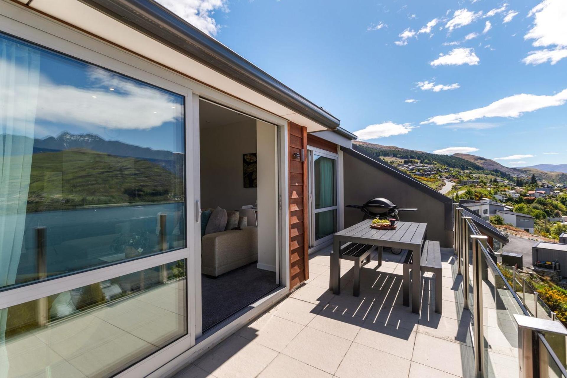 Remarkable Hideaway By Relaxaway Holiday Homes Queenstown Exterior foto